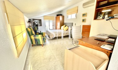 Перепродажа - Villa - Pilar de la Horadada - Inland