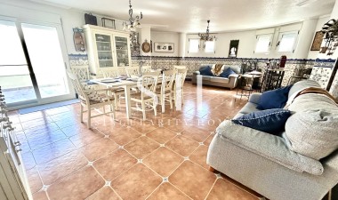 Перепродажа - Villa - Pilar de la Horadada - Inland