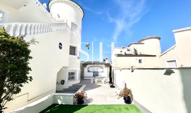 Перепродажа - Villa - Pilar de la Horadada - Inland