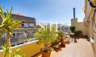 Återförsäljning - Lägenhet / lägenhet - Torrevieja - Centro