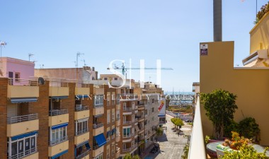 Återförsäljning - Lägenhet / lägenhet - Torrevieja - Centro