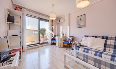 Återförsäljning - Lägenhet / lägenhet - Torrevieja - Centro