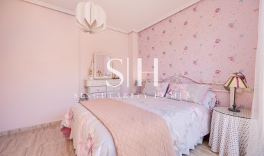 Återförsäljning - Lägenhet / lägenhet - Torrevieja - Centro