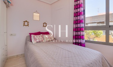 Återförsäljning - Lägenhet / lägenhet - Torrevieja - Centro