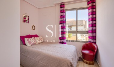 Återförsäljning - Lägenhet / lägenhet - Torrevieja - Centro