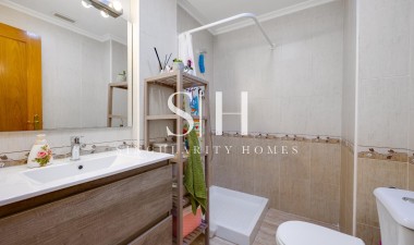 Återförsäljning - Lägenhet / lägenhet - Torrevieja - Centro