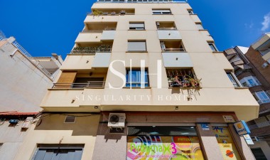 Återförsäljning - Lägenhet / lägenhet - Torrevieja - Centro