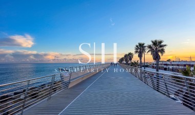 Återförsäljning - Lägenhet / lägenhet - Torrevieja - Centro