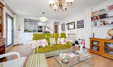 Återförsäljning - Lägenhet / lägenhet - Torrevieja - Centro