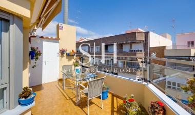 Återförsäljning - Lägenhet / lägenhet - Torrevieja - Centro