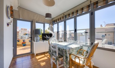 Återförsäljning - Lägenhet / lägenhet - Torrevieja - Centro