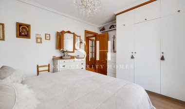 Återförsäljning - Lägenhet / lägenhet - Torrevieja - Centro