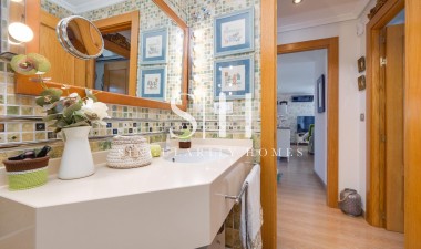 Återförsäljning - Lägenhet / lägenhet - Torrevieja - Centro