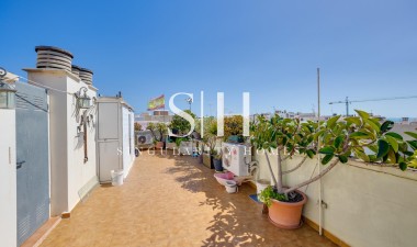 Återförsäljning - Lägenhet / lägenhet - Torrevieja - Centro