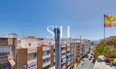 Återförsäljning - Lägenhet / lägenhet - Torrevieja - Centro
