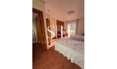 Herverkoop - Huis - Guardamar del Segura - Pueblo