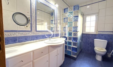 Återförsäljning - Villa - Pilar de la Horadada - Costa Blanca