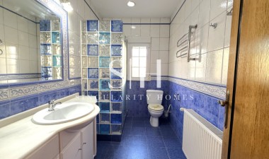 Återförsäljning - Villa - Pilar de la Horadada - Costa Blanca