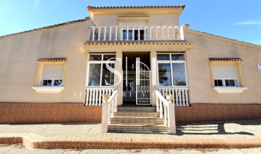 Återförsäljning - Villa - Pilar de la Horadada - Costa Blanca