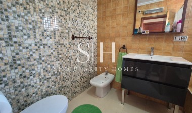 Återförsäljning - Villa - Torrevieja - Costa Blanca