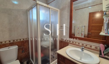 Återförsäljning - Villa - Torrevieja - Costa Blanca