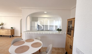 Odsprzedaż - Mieszkanie w bloku - Torrevieja - Costa Blanca