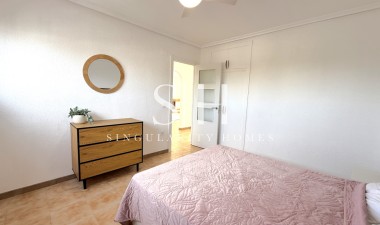 Odsprzedaż - Mieszkanie w bloku - Torrevieja - Costa Blanca