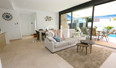 Återförsäljning - Villa - Pilar de la Horadada - Costa Blanca