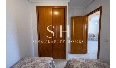 Odsprzedaż - Mieszkanie w bloku - Torrevieja - Costa Blanca