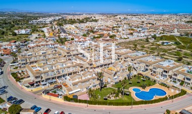 Återförsäljning - Bungalow - Orihuela Costa - Costa Blanca