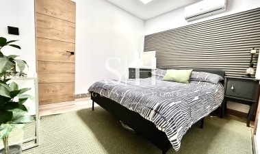 Перепродажа - Casa - San Miguel de Salinas - Inland