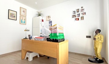 Återförsäljning - Villa - Orihuela Costa - Costa Blanca