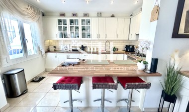 Återförsäljning - Villa - Orihuela Costa - Costa Blanca