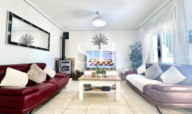 Återförsäljning - Villa - Orihuela Costa - Costa Blanca