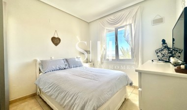 Återförsäljning - Villa - Orihuela Costa - Costa Blanca