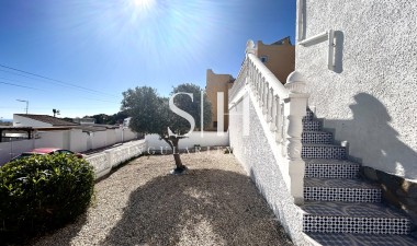 Återförsäljning - Villa - Orihuela Costa - Costa Blanca