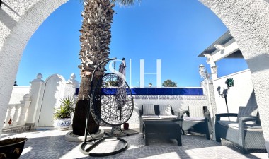 Återförsäljning - Villa - Orihuela Costa - Costa Blanca