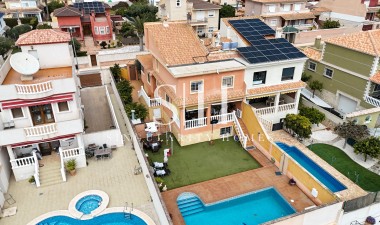 Resale - Villa - Torrevieja - Aguas nuevas 1