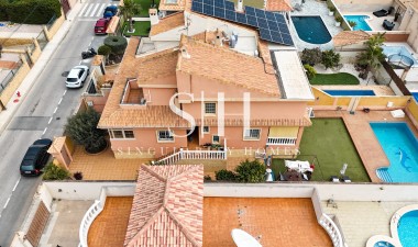 Resale - Villa - Torrevieja - Aguas nuevas 1