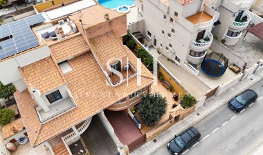 Resale - Villa - Torrevieja - Aguas nuevas 1