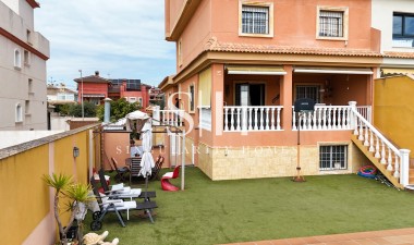 Resale - Villa - Torrevieja - Aguas nuevas 1