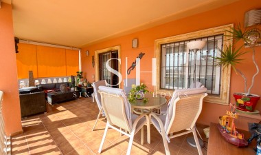Resale - Villa - Torrevieja - Aguas nuevas 1