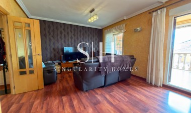 Resale - Villa - Torrevieja - Aguas nuevas 1