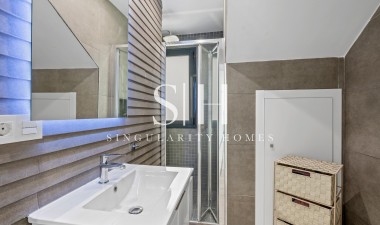 Återförsäljning - Villa - Orihuela Costa - Costa Blanca