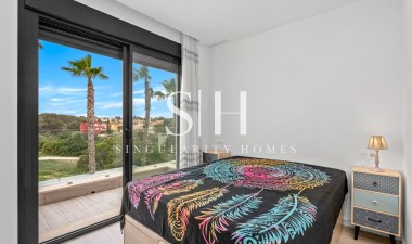 Återförsäljning - Villa - Orihuela Costa - Costa Blanca