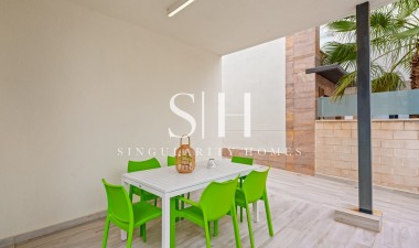 Återförsäljning - Villa - Orihuela Costa - Costa Blanca