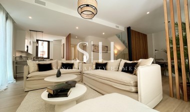 Новое здание - Casa - Málaga - El Limonar