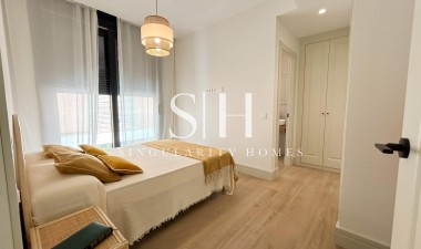 Новое здание - Casa - Málaga - El Limonar