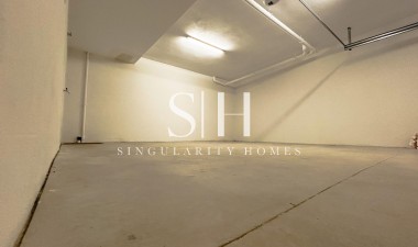 Новое здание - Casa - Málaga - El Limonar