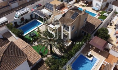 Återförsäljning - Villa - Orihuela Costa - Costa Blanca